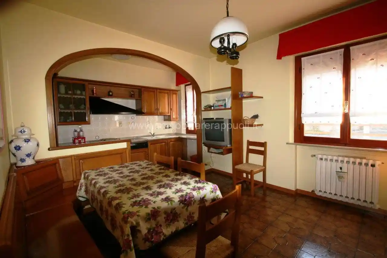 Appartamento in vendita a Sinalunga