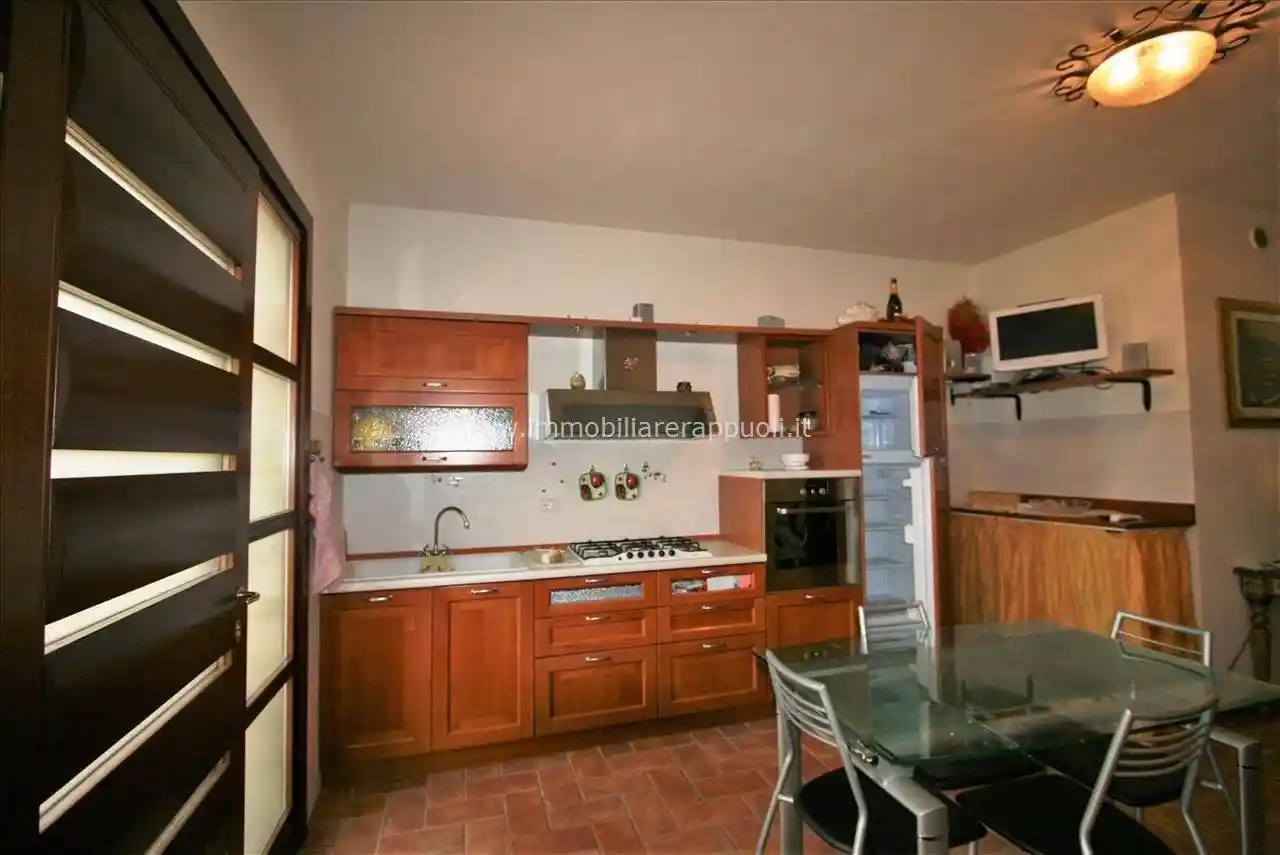 Appartamento in vendita a Sinalunga