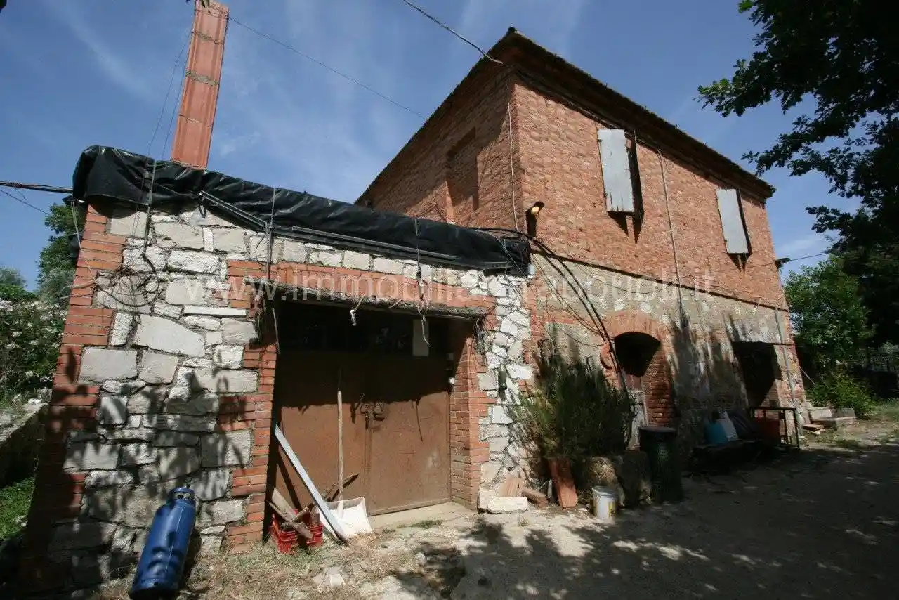 Rustico - Casale in vendita a Trequanda