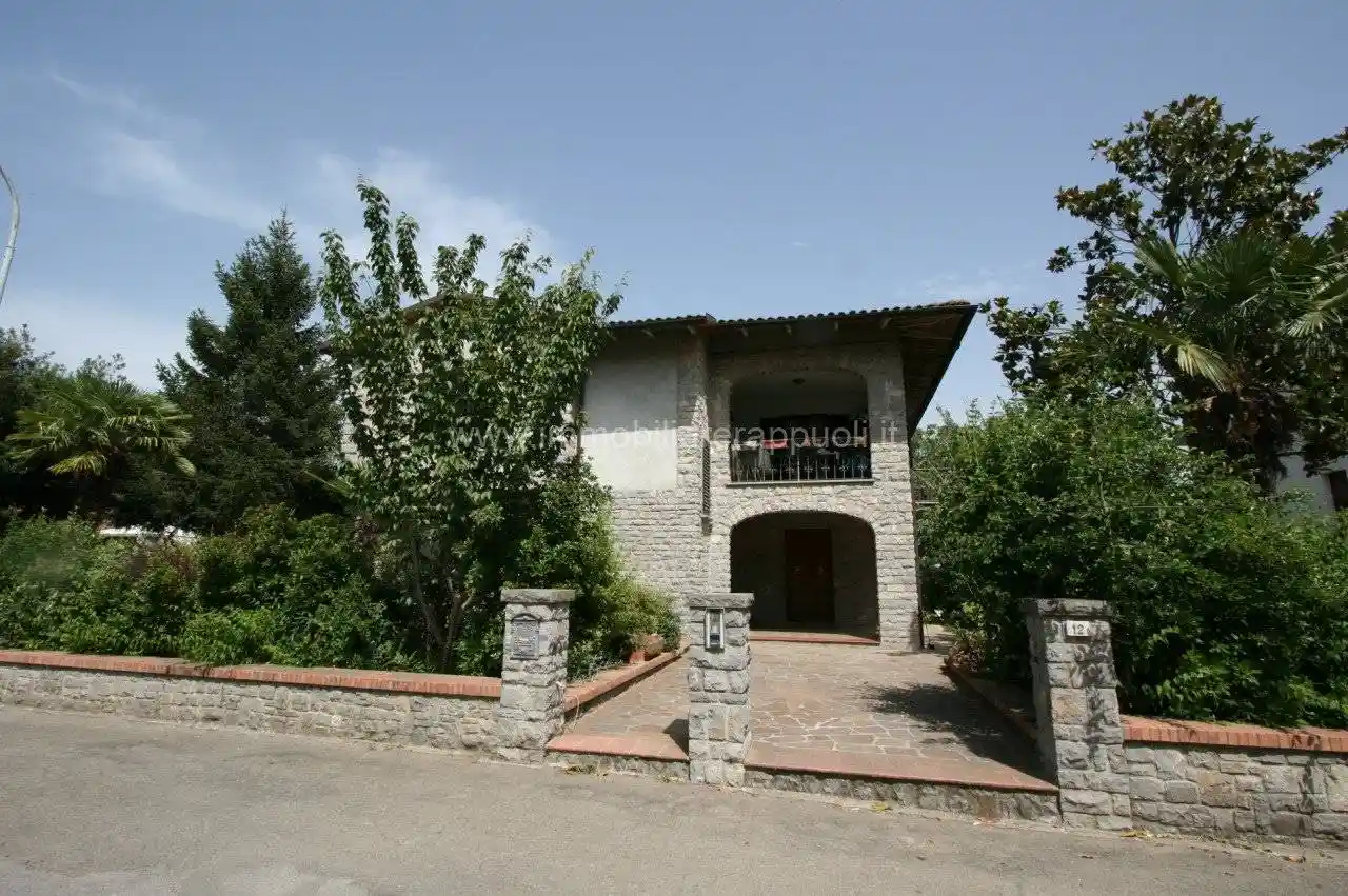 Villa in vendita a Sinalunga