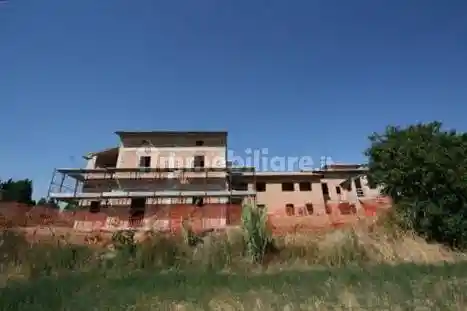 Appartamento in vendita a Sinalunga