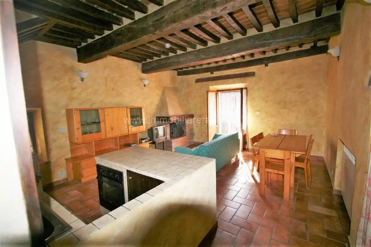 Appartamento in vendita a Sinalunga