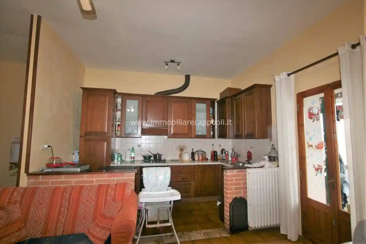 Appartamento in vendita a Sinalunga