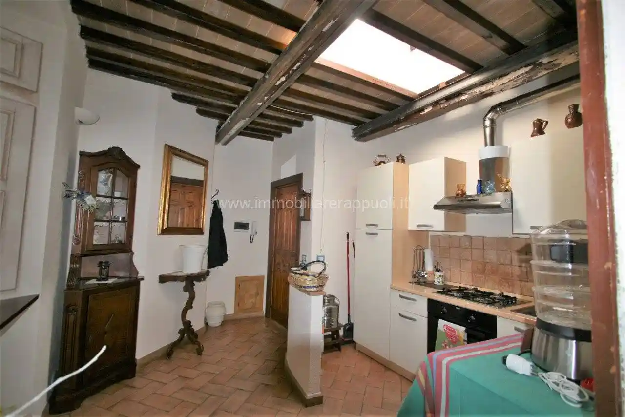 Appartamento in vendita a Sinalunga