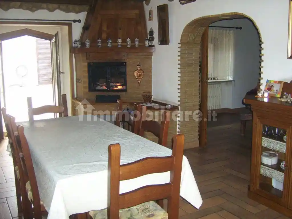 Villa in vendita a Tagliacozzo