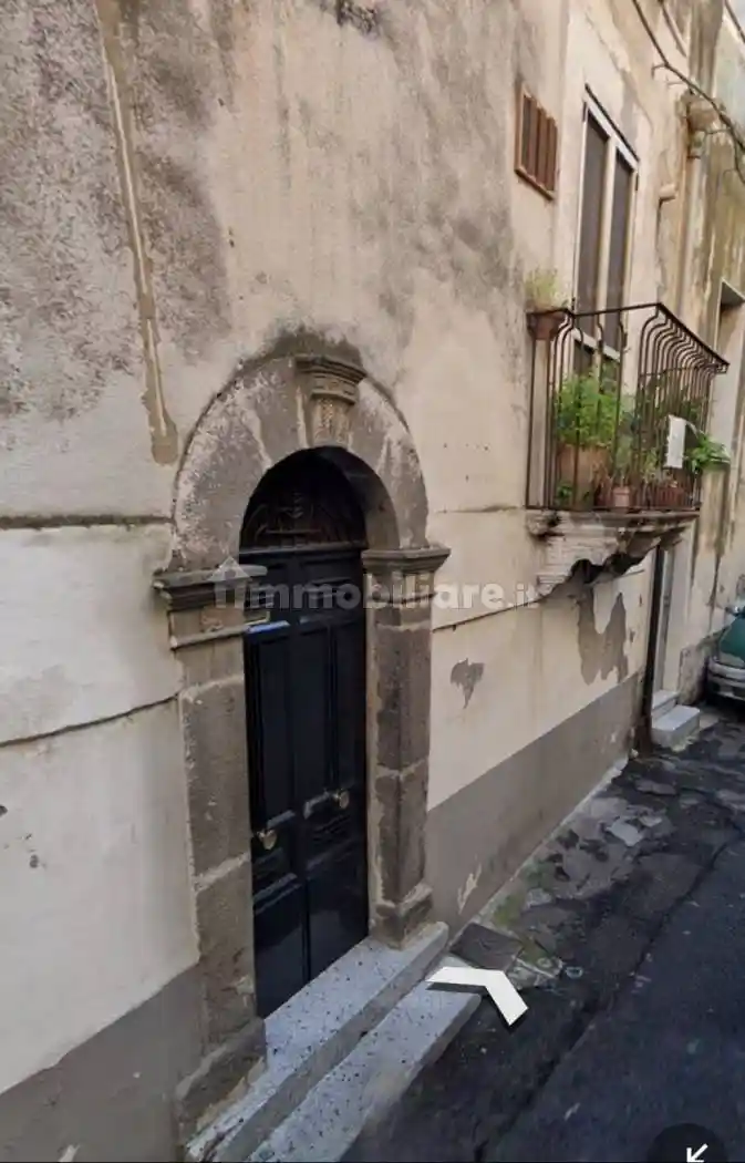 Appartamento in vendita a Adrano