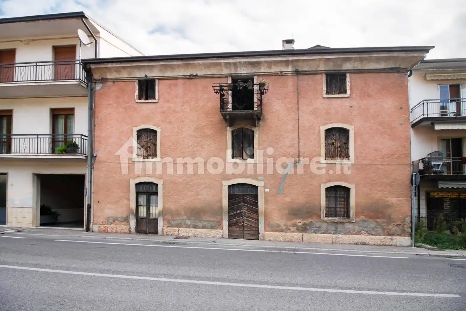 Rustico - Casale in vendita a Grezzana