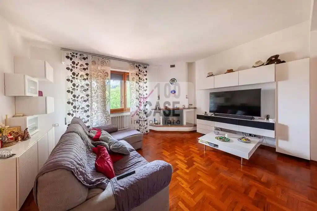 Appartamento in vendita a Abbadia San Salvatore