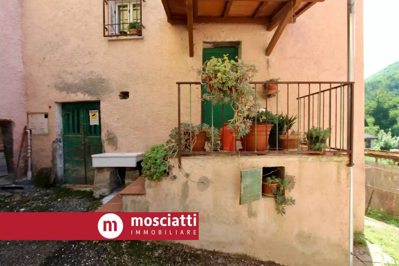 Casa indipendente in vendita a Matelica