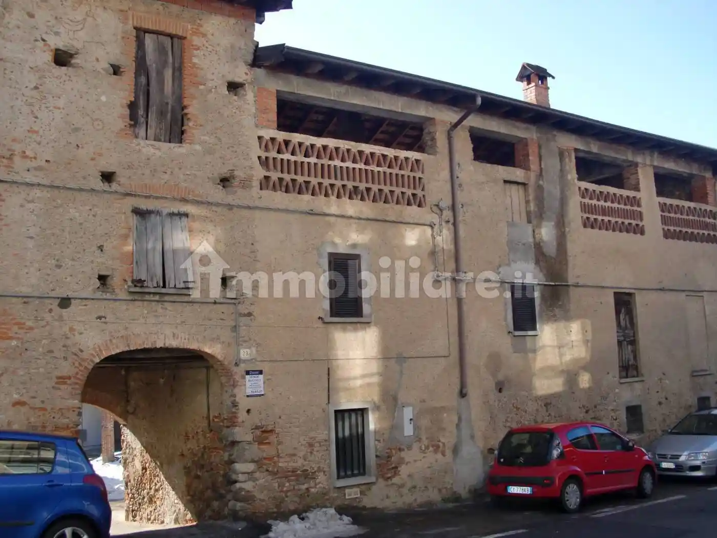 Rustico - Casale in vendita a Borgomanero