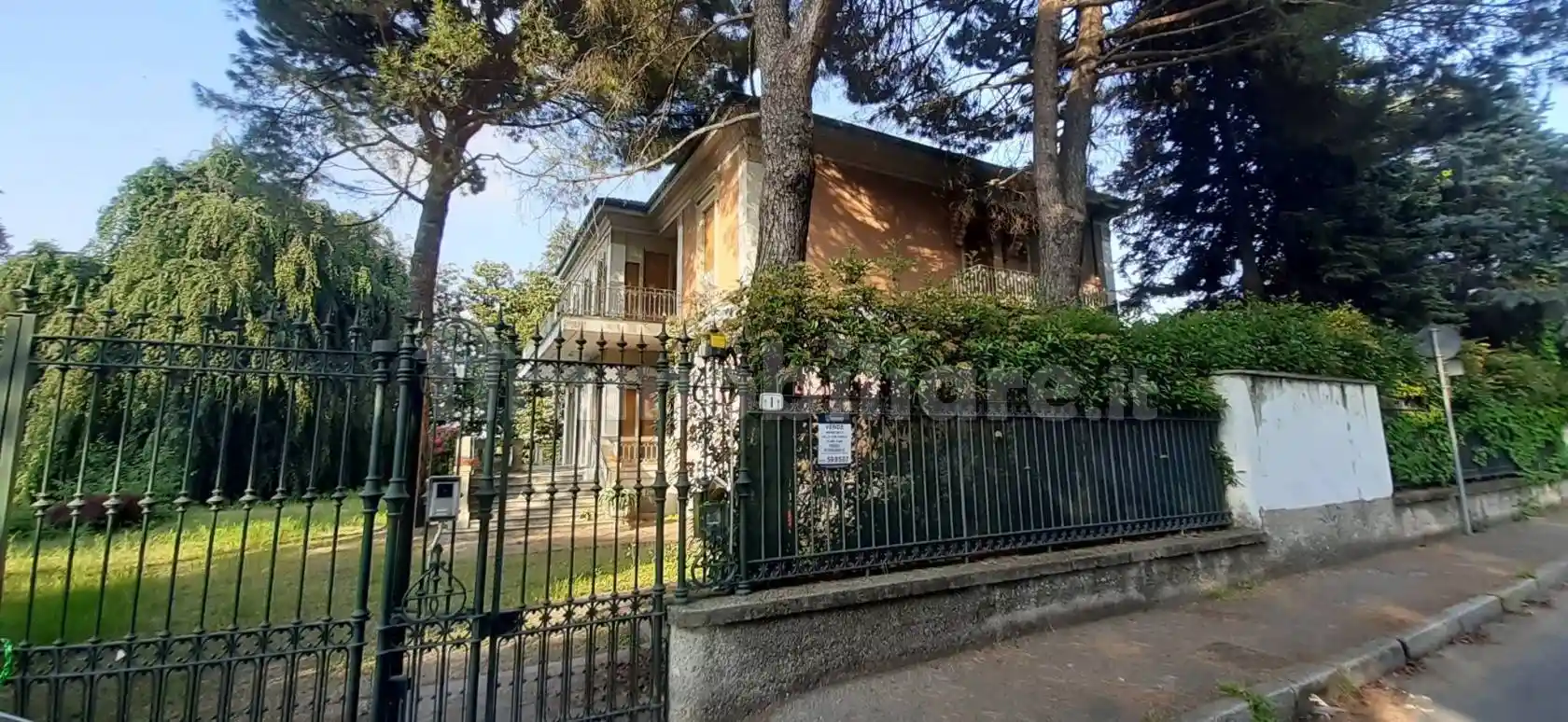 Villa in vendita a Gallarate