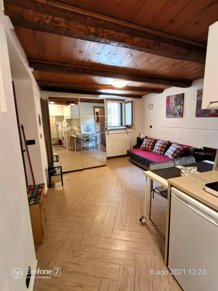 Appartamento in affitto a Dongo