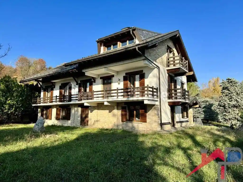 Villa in vendita a Cisano Bergamasco