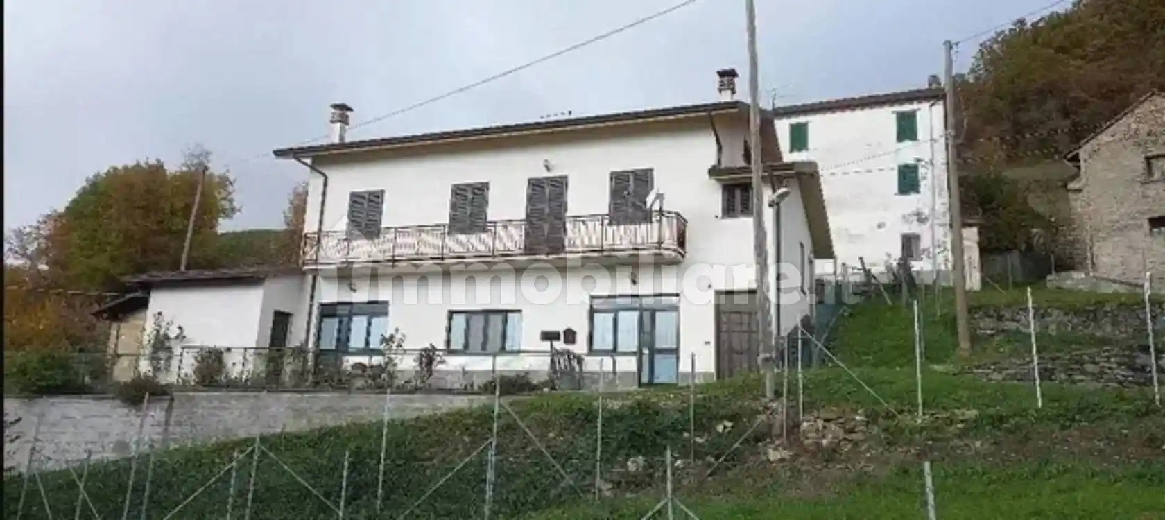 Casa indipendente in vendita a Bedonia