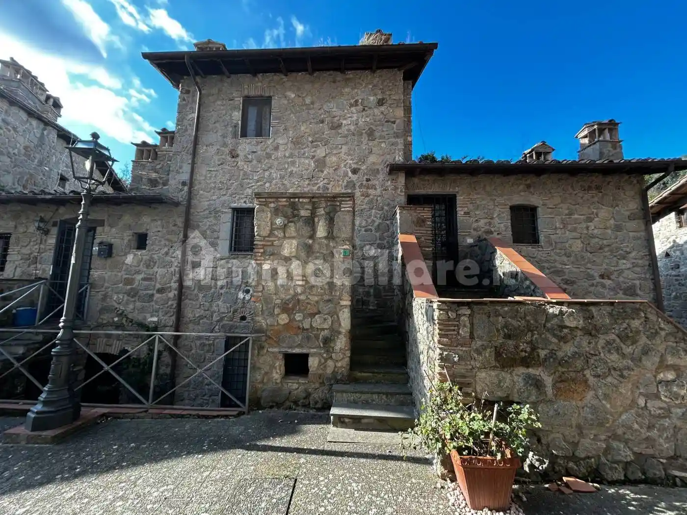 Appartamento in vendita a Bassano in Teverina