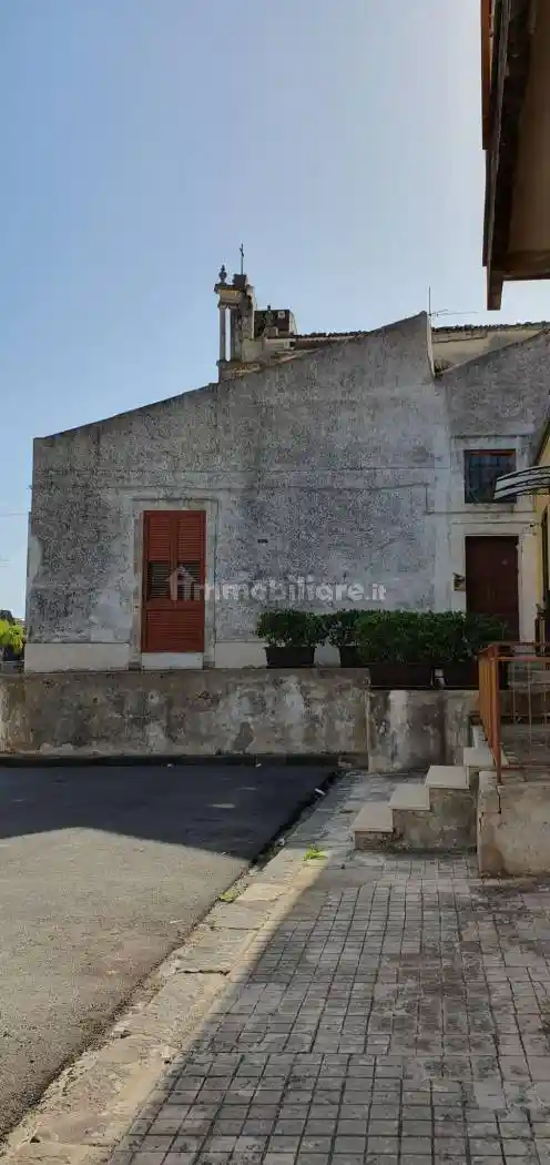 Casa indipendente in vendita a Floridia