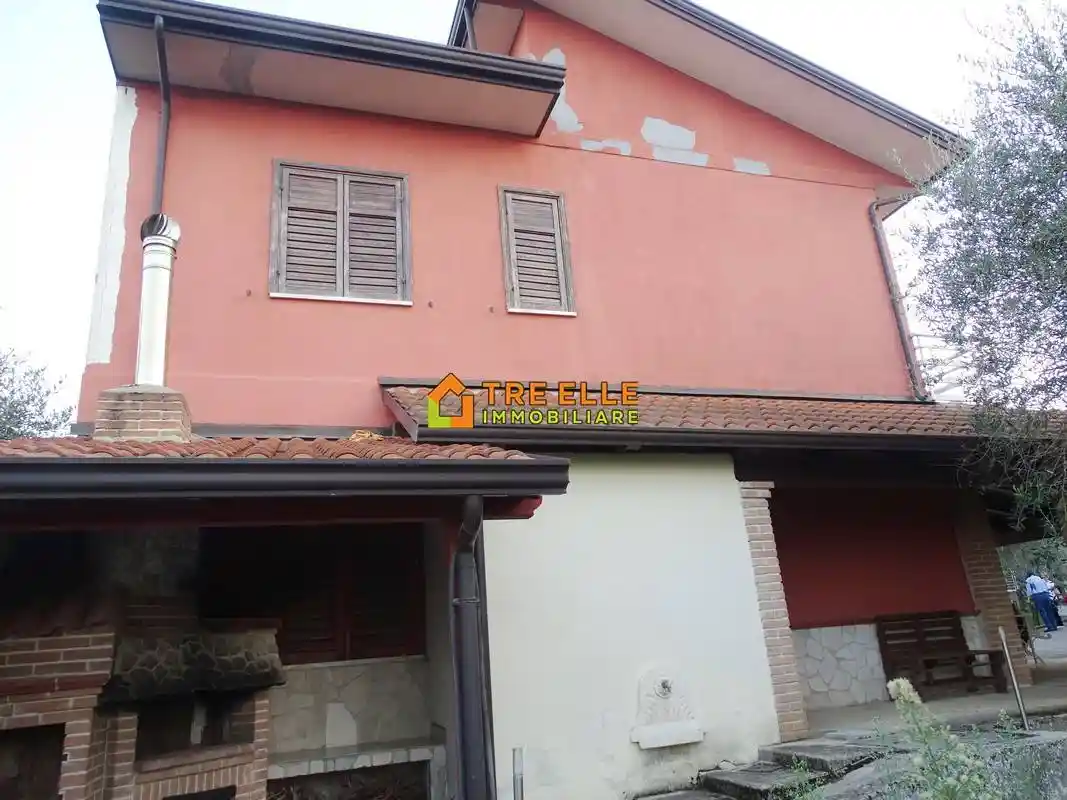 Villa unifamiliare Contrada Festola 40, Festola, Montemiletto - foto 3