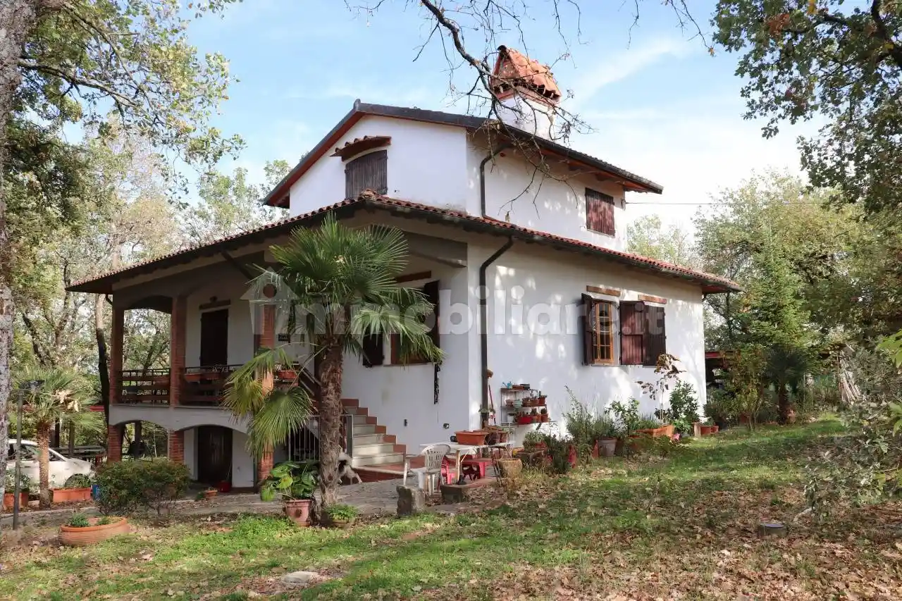 Villa in vendita a Civitella in Val di Chiana