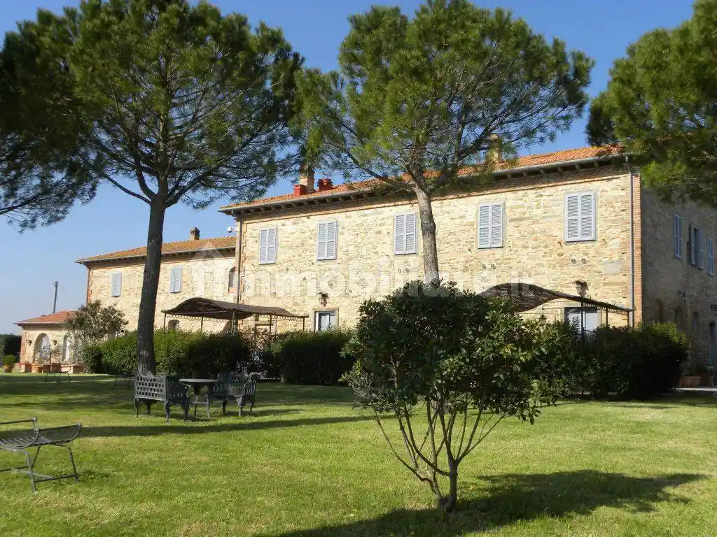 Rustico - Casale in vendita a Castiglion Fiorentino