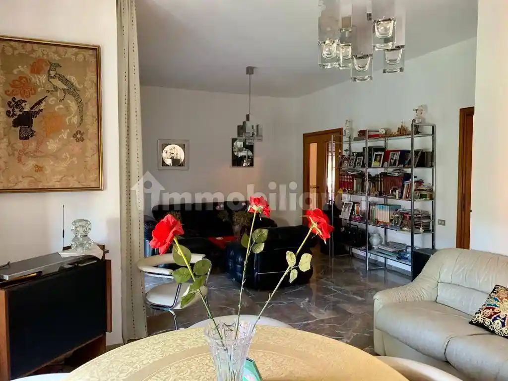 Quadrilocale buono stato, quarto piano, Roges, Rende - foto 2