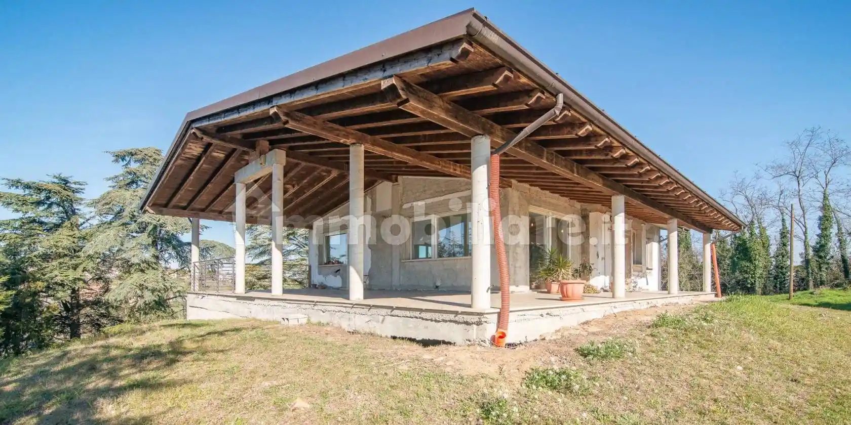 Villa in vendita a Santa Maria della Versa