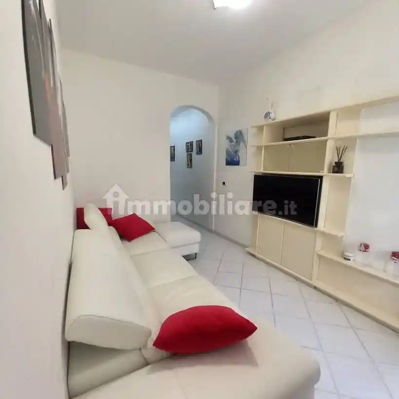 Casa indipendente in vendita a Sarzana