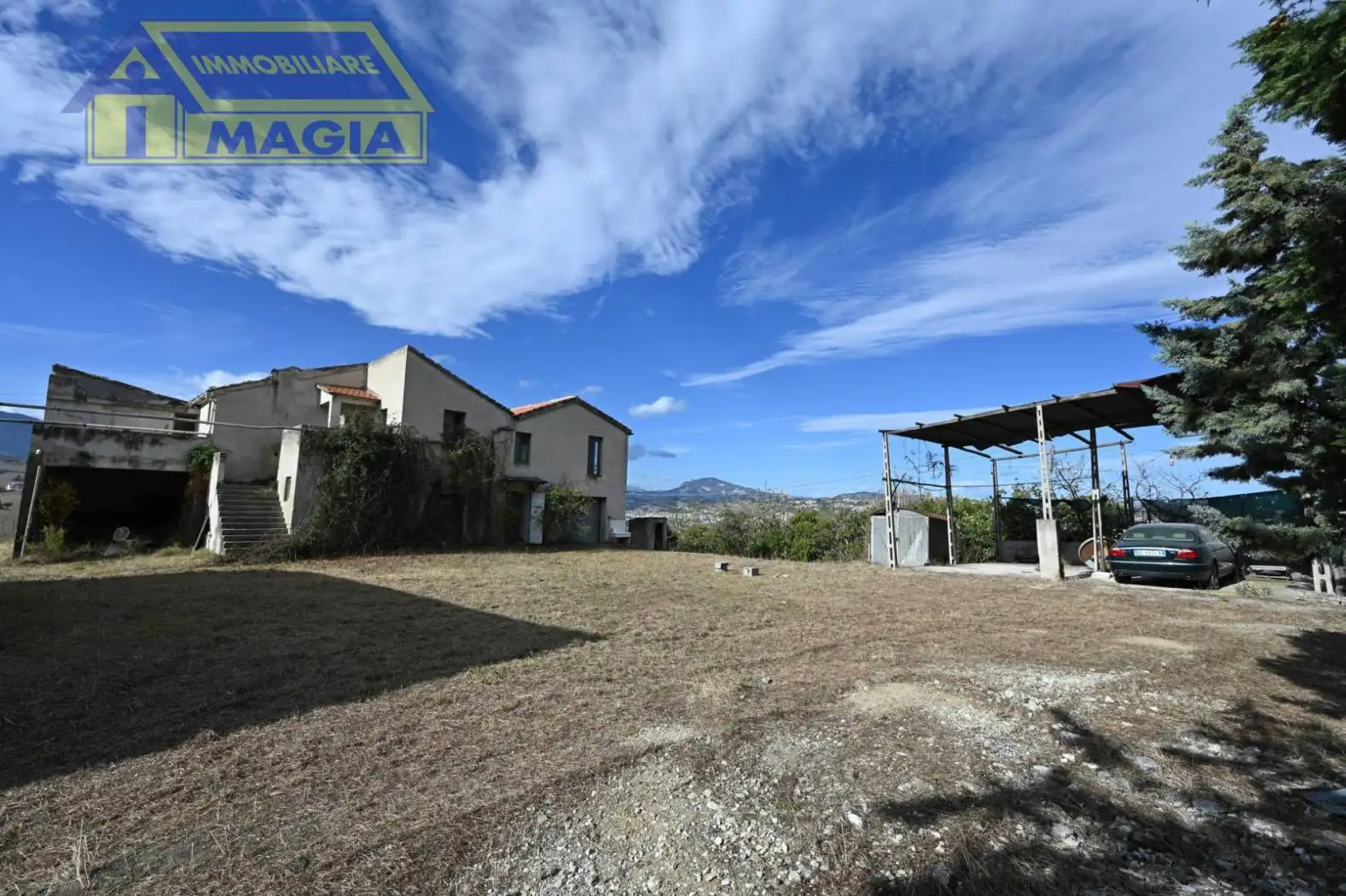 Rustico - Casale in vendita a Ancarano