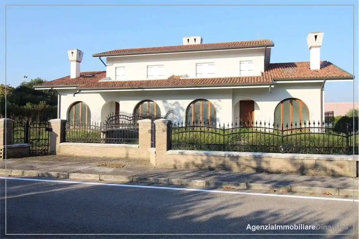 Villa bifamiliare Strada Provinciale 66, Campodipietra, Salgareda - foto 2