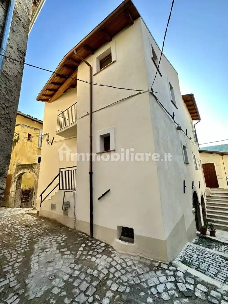 Casa indipendente - foto 2