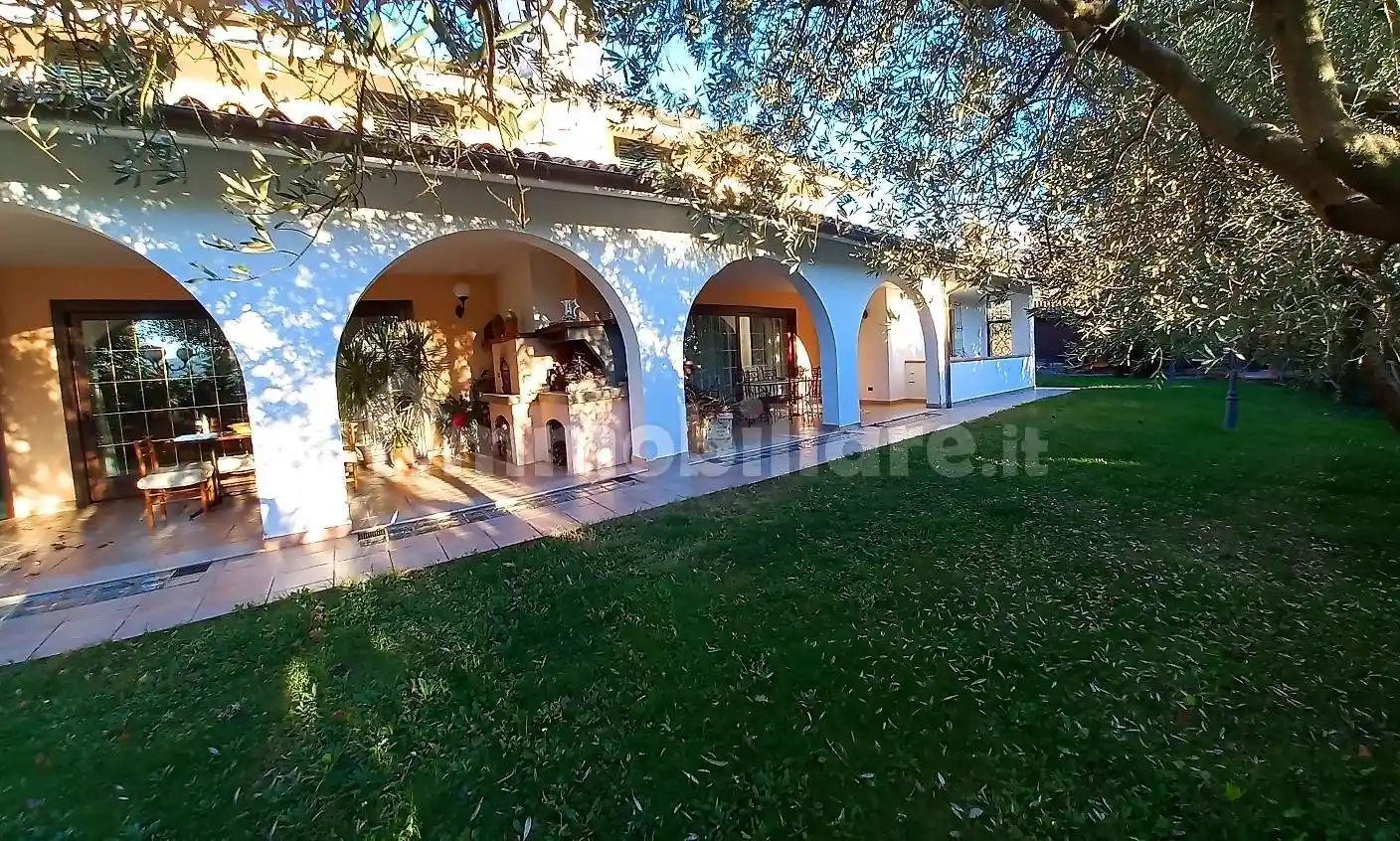 Casa indipendente in vendita a Nocera Umbra