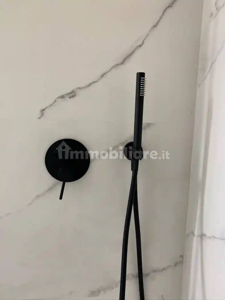 Bilocale via Paolo Frisi 8, Porta Venezia, Milano - foto 3