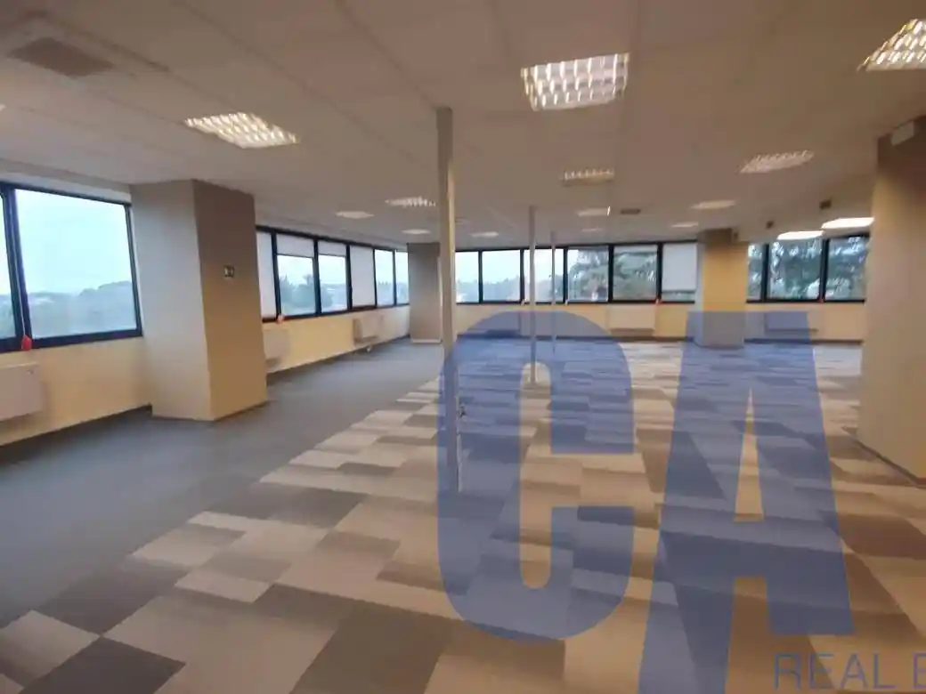 Palazzo - Edificio in vendita a Agrate Brianza