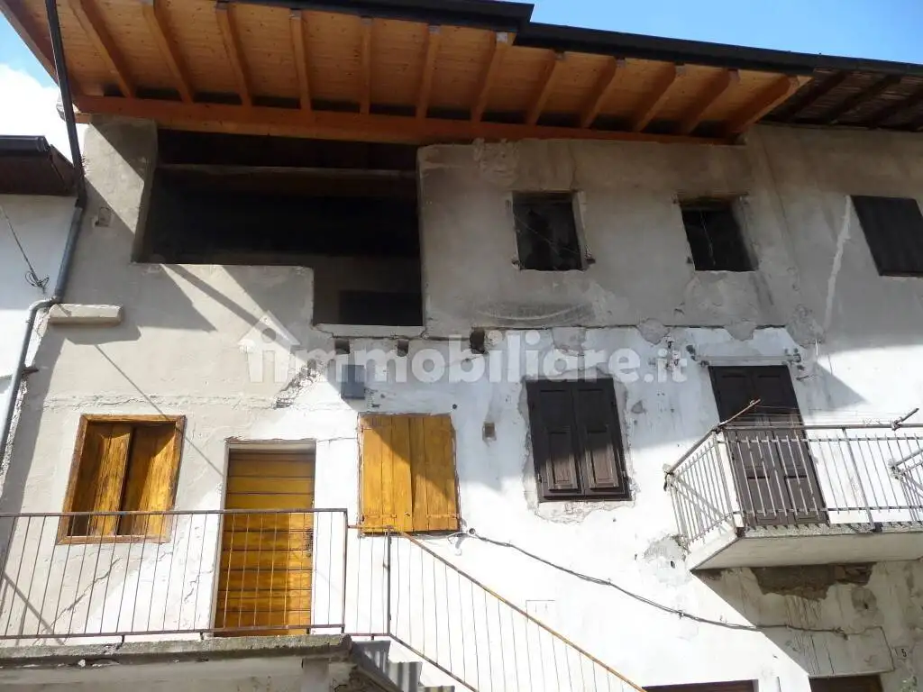 Villa in vendita a Grigno