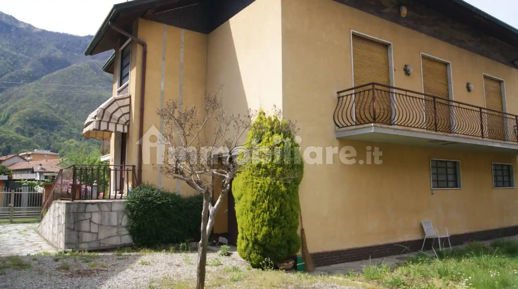 Villa in vendita a Gravellona Toce