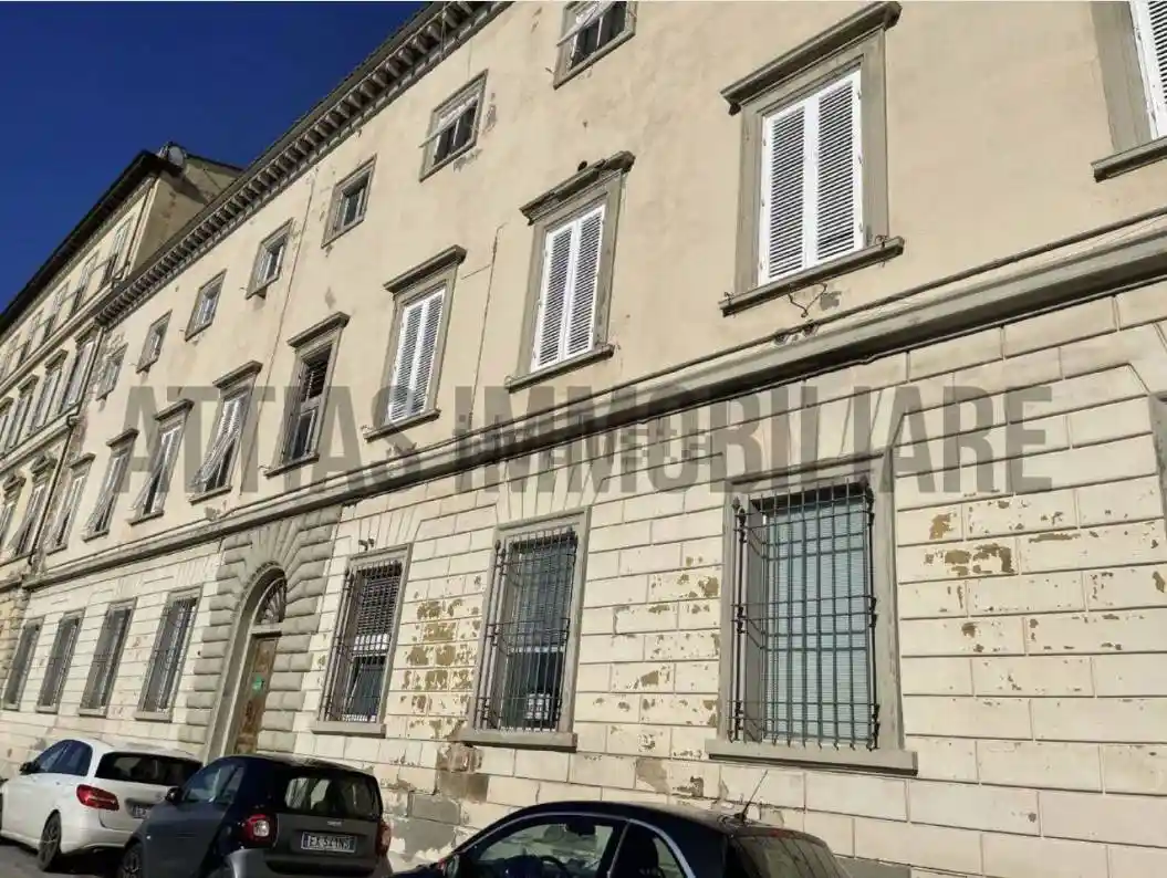 Appartamento in vendita a Livorno