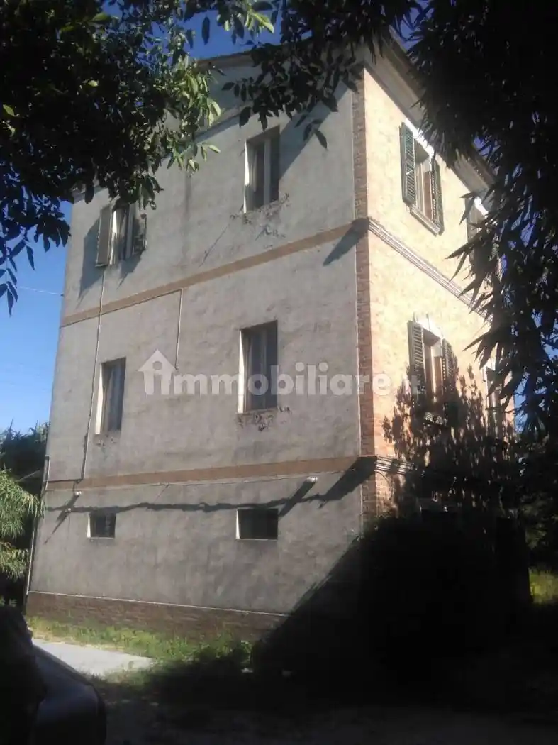 Appartamento in vendita a Jesi