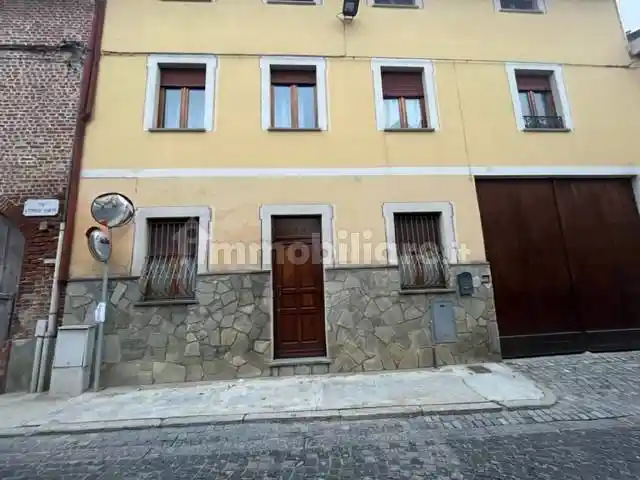 Appartamento in affitto a Riva Presso Chieri