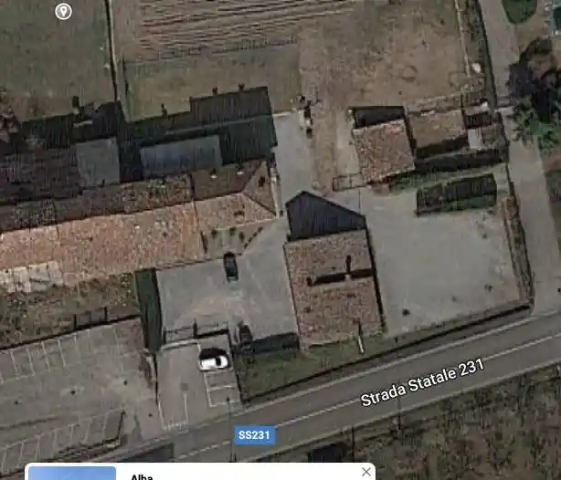 Palazzo - Edificio in vendita a Alba