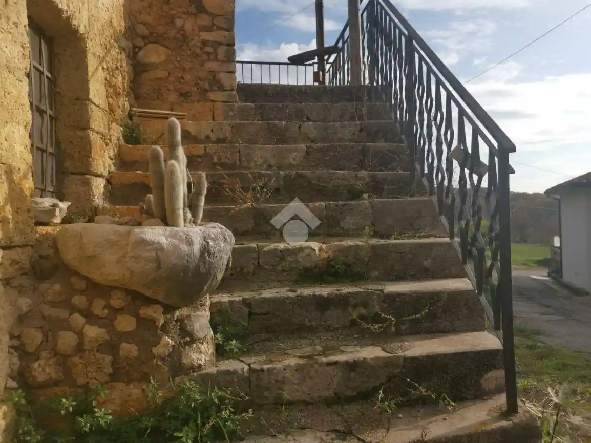 Palazzo - Edificio in Affitto - foto 5