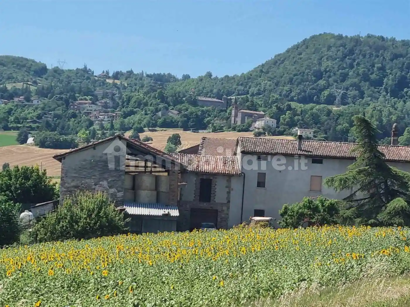 Rustico - Casale in vendita a Gazzola