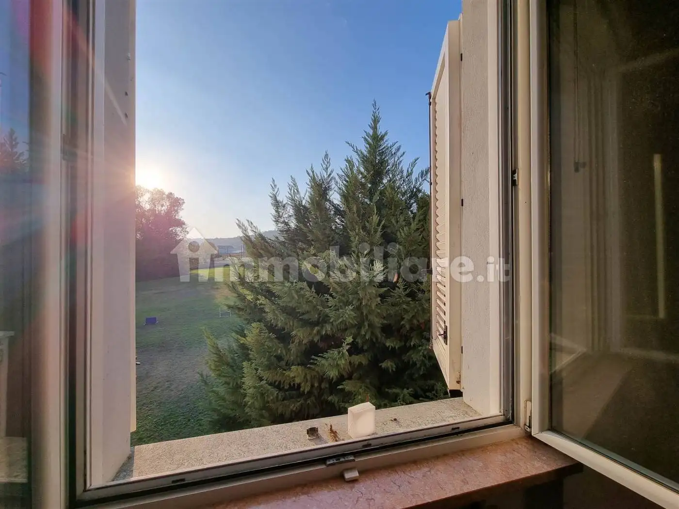 Villa in vendita a San Damiano al Colle