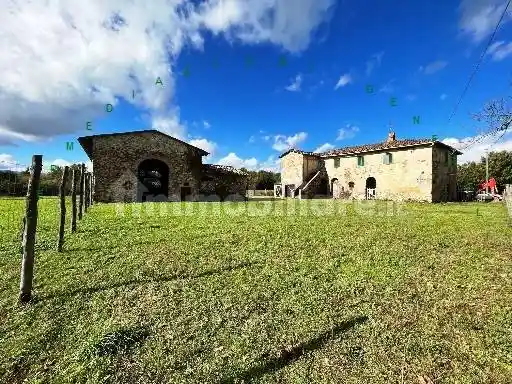 Rustico - Casale in vendita a Scarperia e San Piero