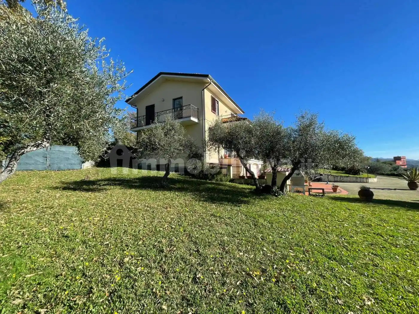 Villa in vendita a Bolano