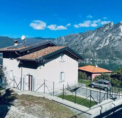 Villa in vendita a Laino