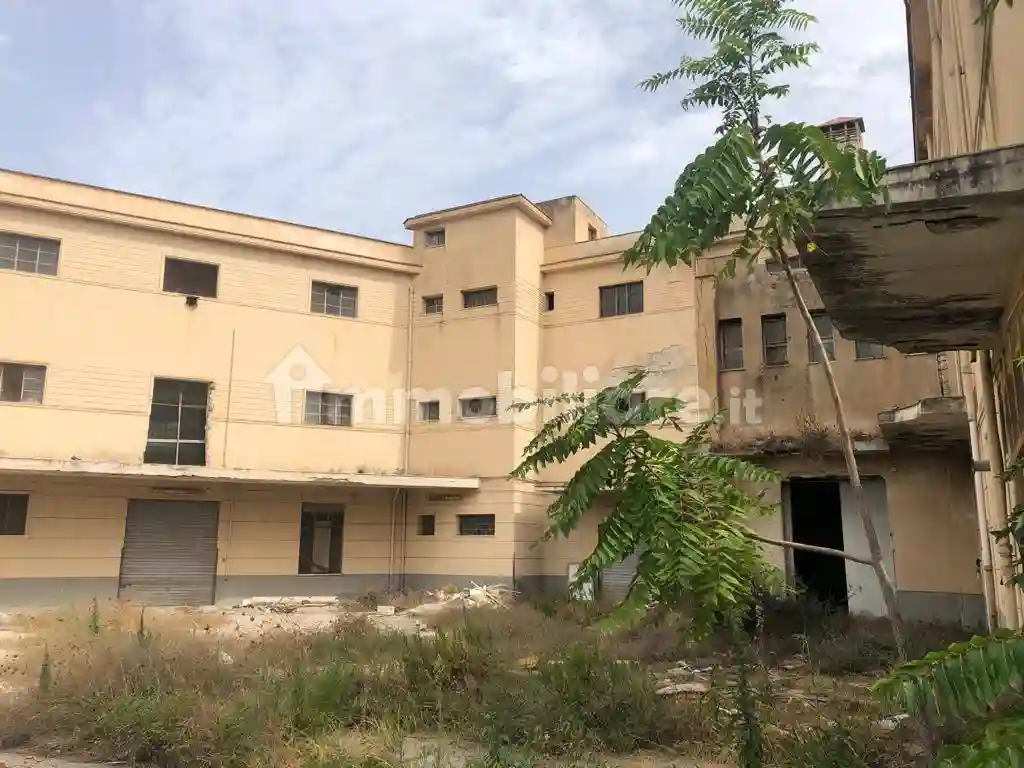 Palazzo - Edificio - foto 2