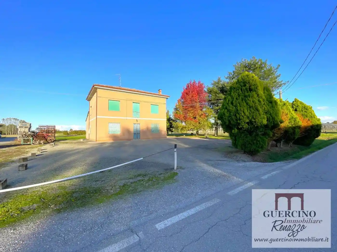 Villa in vendita a Cento