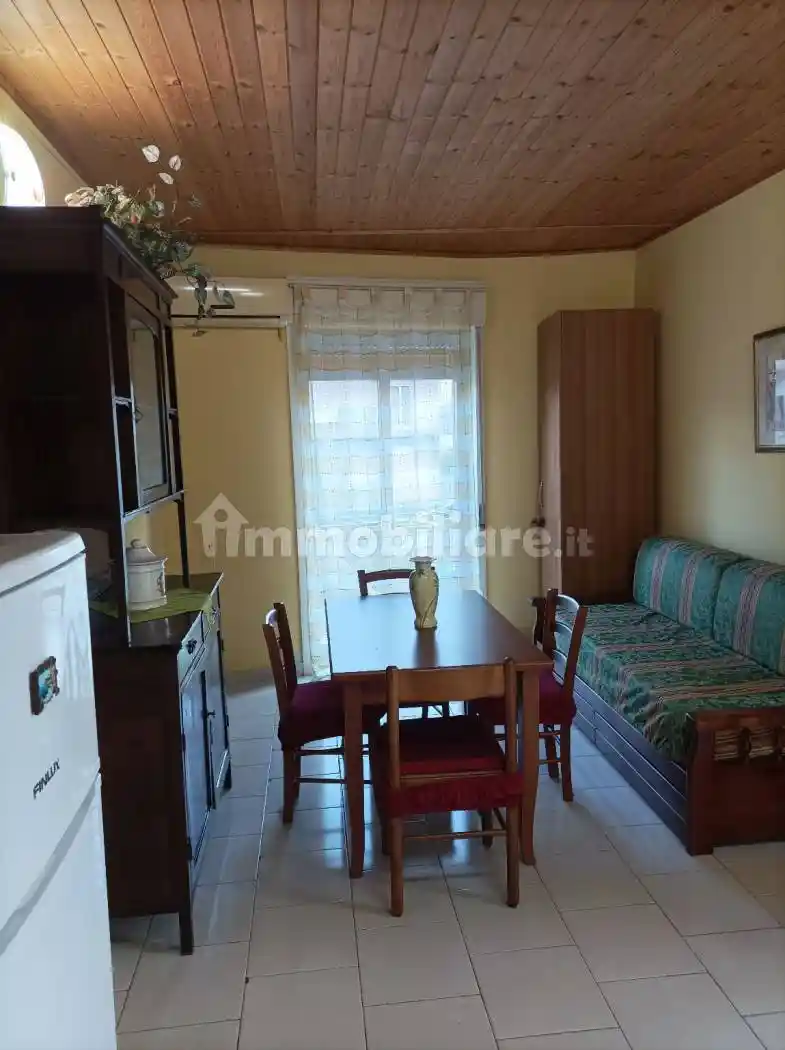 Appartamento in affitto a Roccalumera