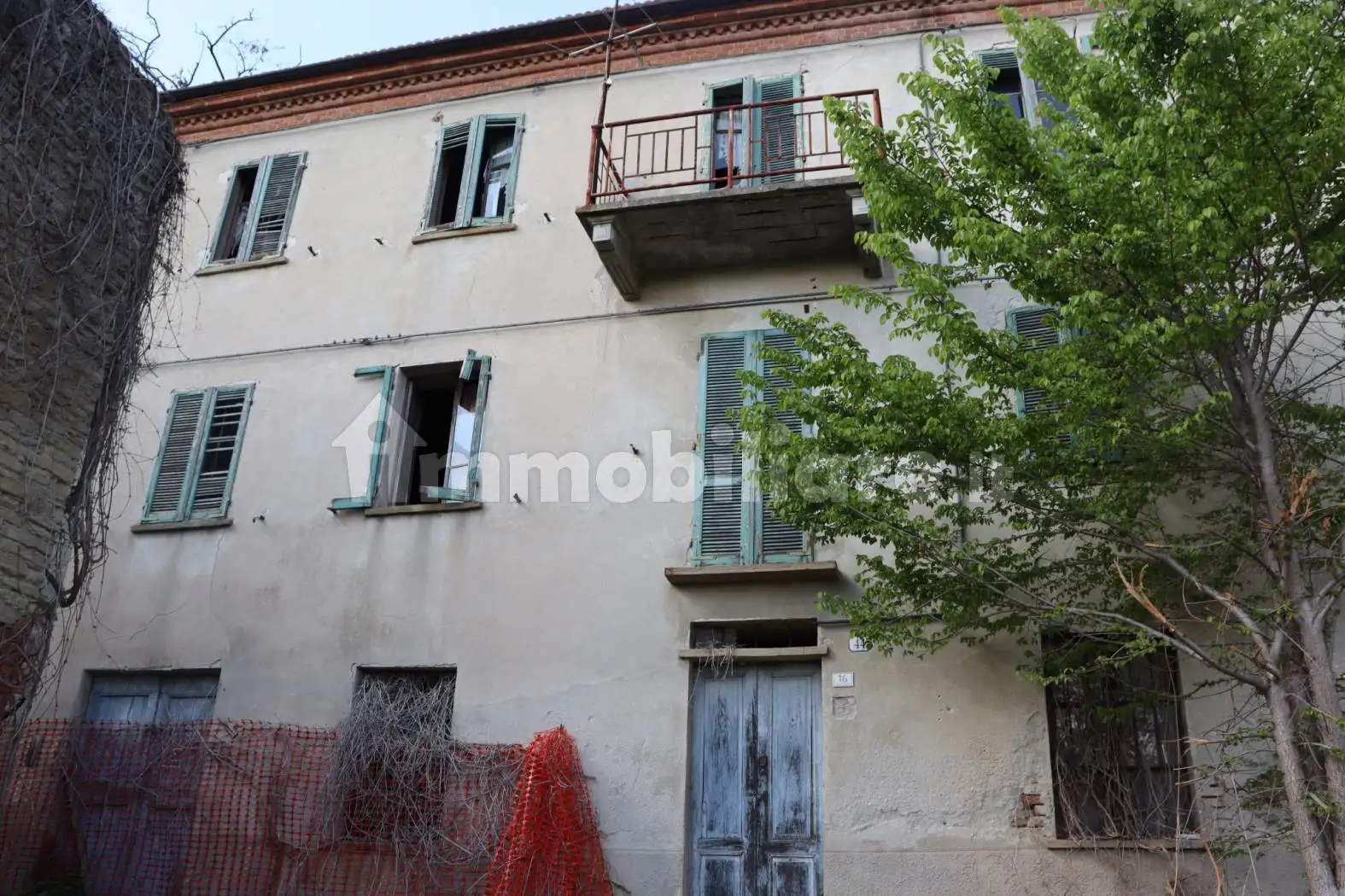 Rustico - Casale in vendita a Santo Stefano Belbo