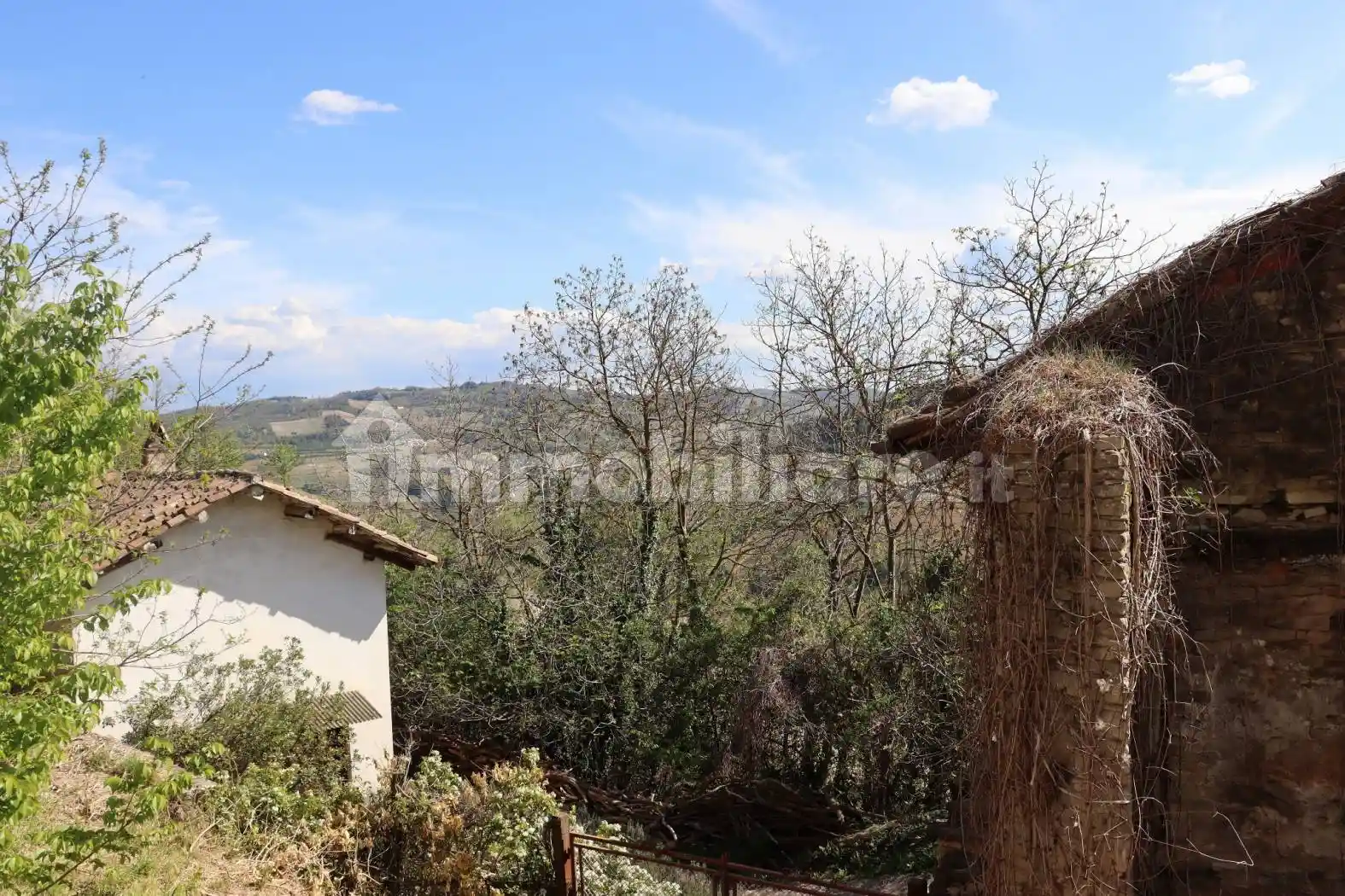 Casale frazione Valdivilla, Valdivilla, Santo Stefano Belbo - foto 2