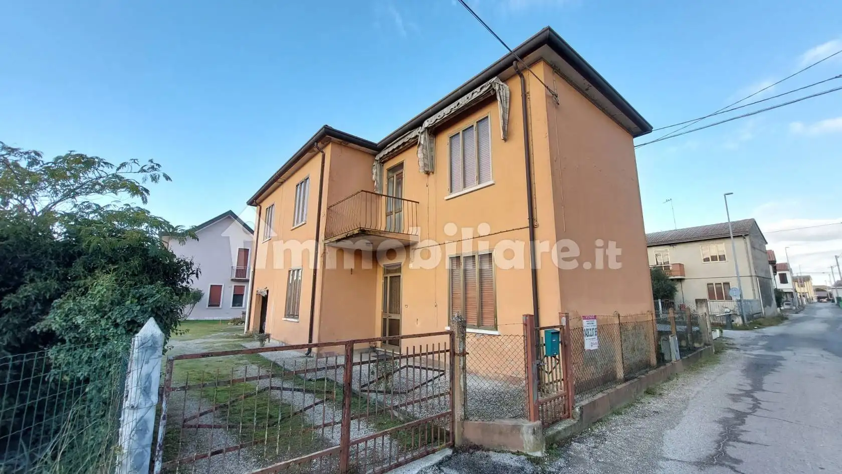 Villa in vendita a Porto Viro